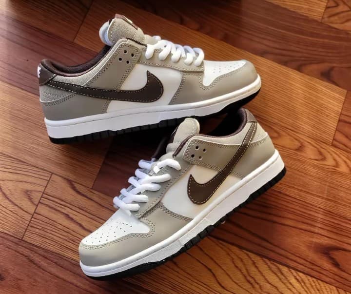 Nike Dunk Low Tan